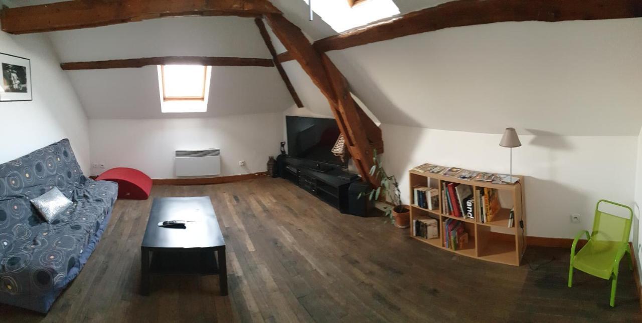 Appartement Agreable 1 A 4 Personnes Chaumont  Exterior foto